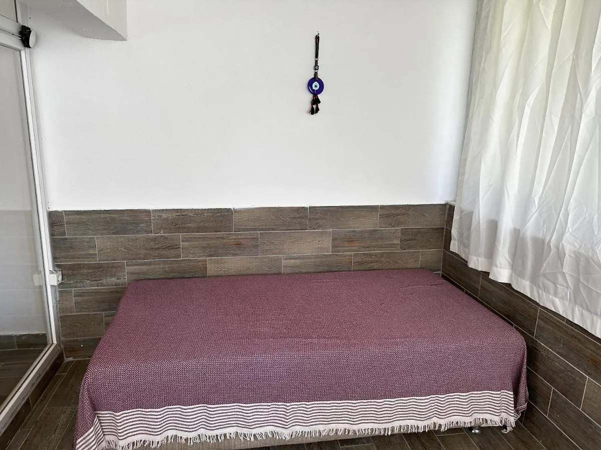 Cozy Beach Apartment 安塔利亚